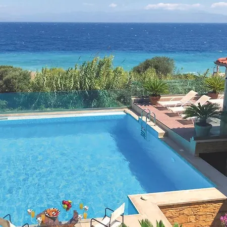 Nice Home In Petalou, Korinthias *